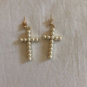 ALV Jewels Pearl Cross Earrings
